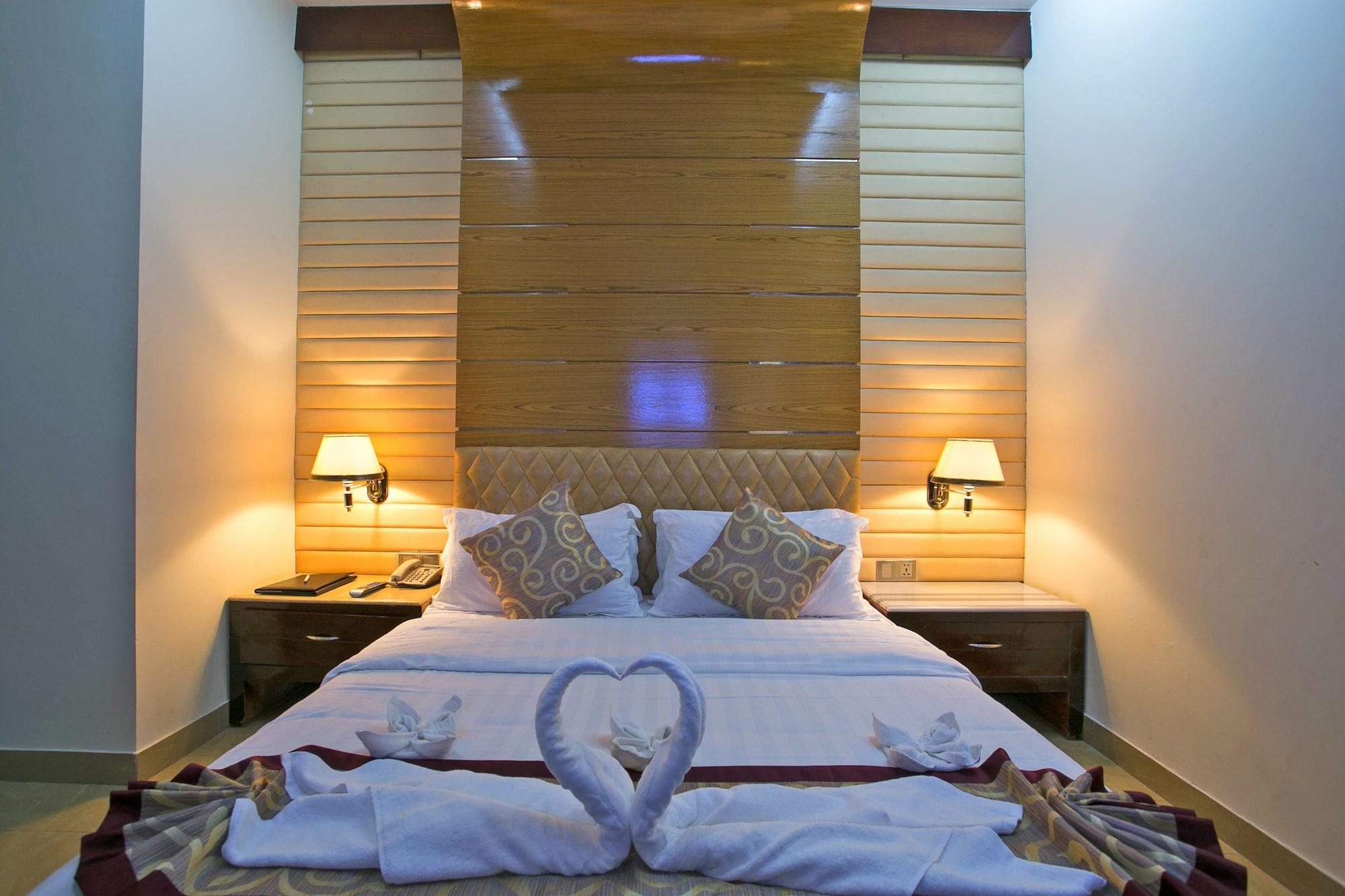 Fars Hotel & Resorts - Bar-Buffet-Pool-Spa Dacca Exterior foto