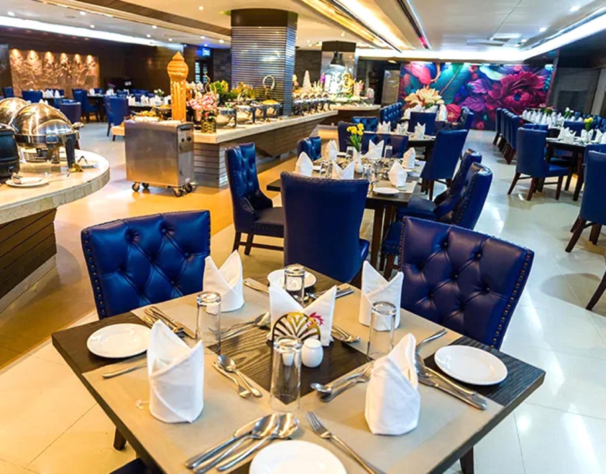 Fars Hotel & Resorts - Bar-Buffet-Pool-Spa Dacca Exterior foto
